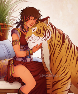 belle femme en costume grec byzantin et tigre